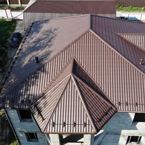 Монтаж сложной крыши и кровли в Куровском и Московской области